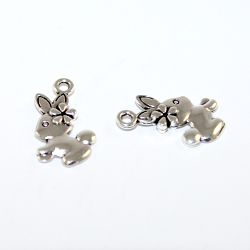 18mm x 10mm Bunny Charm with Flower - 2 Pieces - Platinum